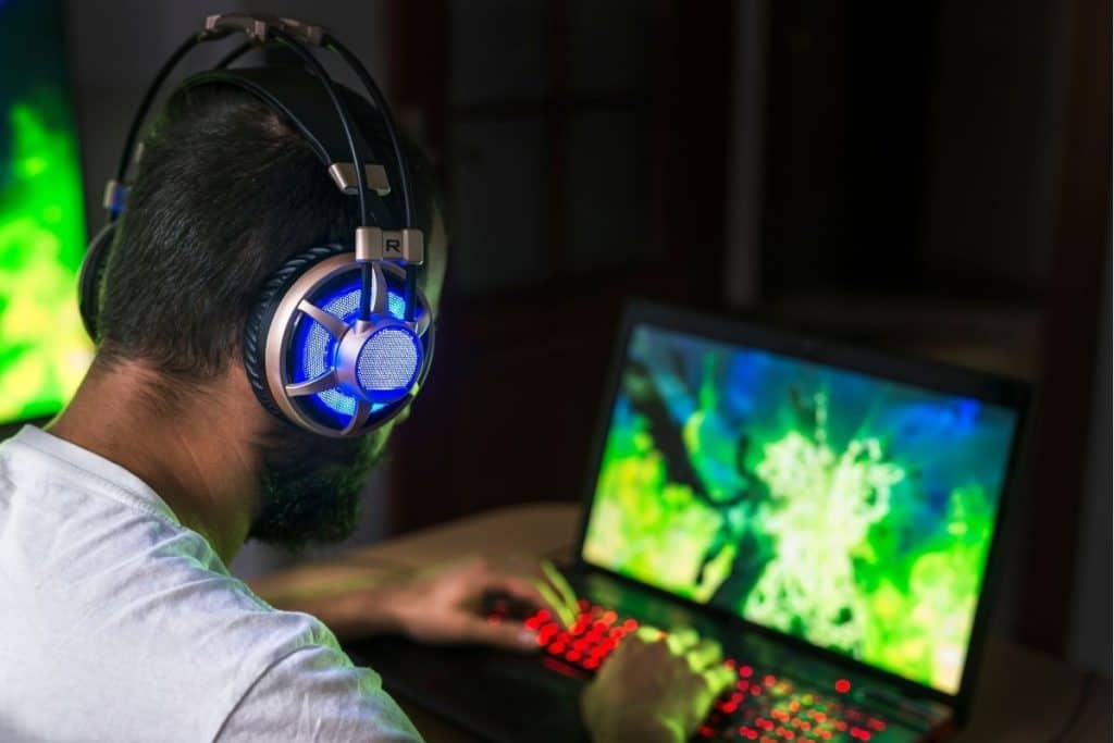 Are Bluetooth Headsets Good for Gaming? Ear Rockers