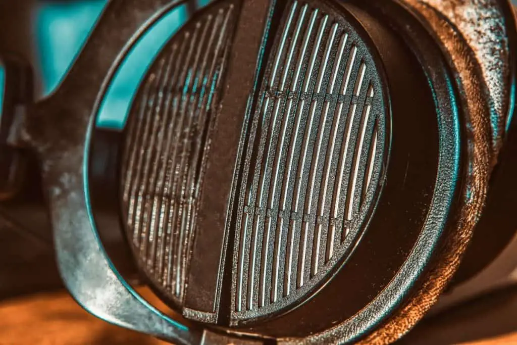 Should You Buy Used Headphones? (With Tips) Ear Rockers