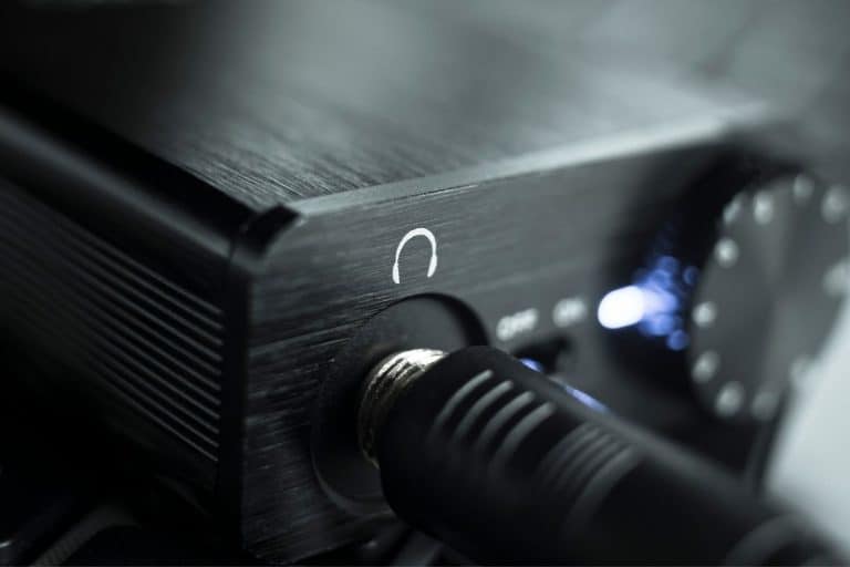 Can Headphone Amp Damage Headphones? (And how to avoid it) Ear Rockers