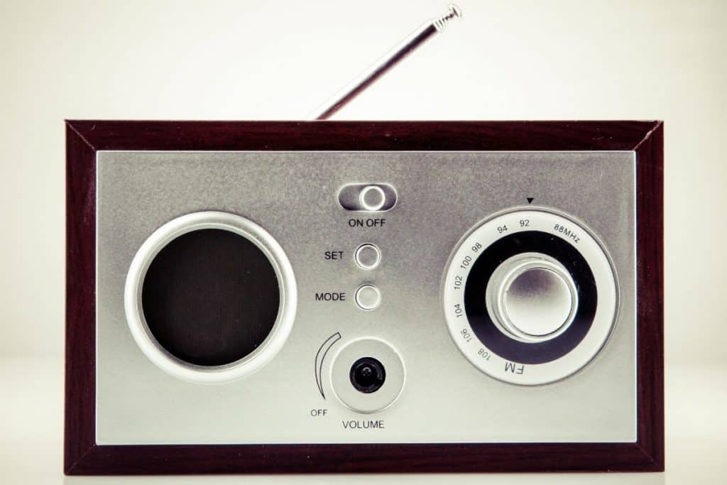 Does HD Radio Sound Better Than FM? Ear Rockers